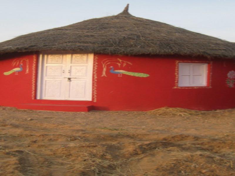 Луни: La Villa Holiday Resort