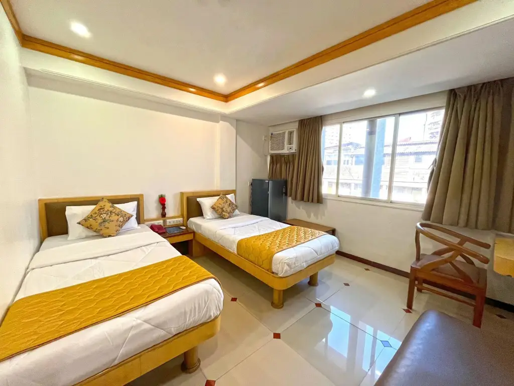 Мумбаи: Hotel Parklane