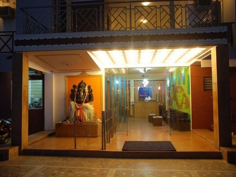 Бангалор: Hotel Manu Residency by OYO Rooms