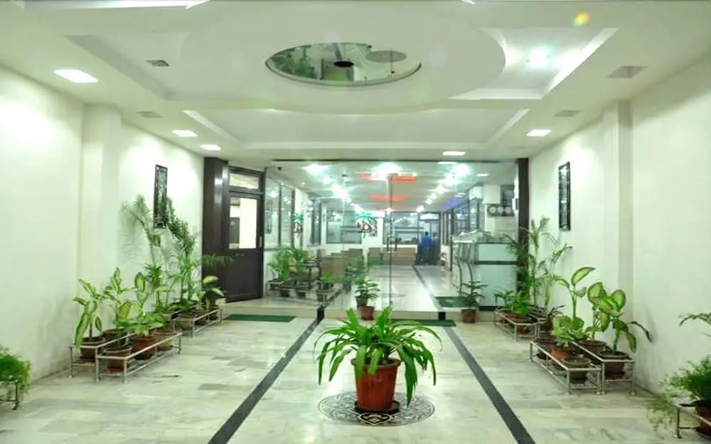 Агра: Hotel Dawat Palace