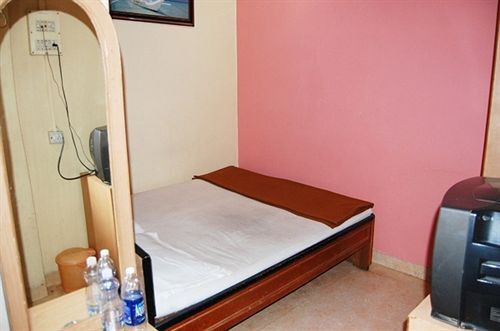 Мумбаи: Eden Guest House & Dormitory - Hostel