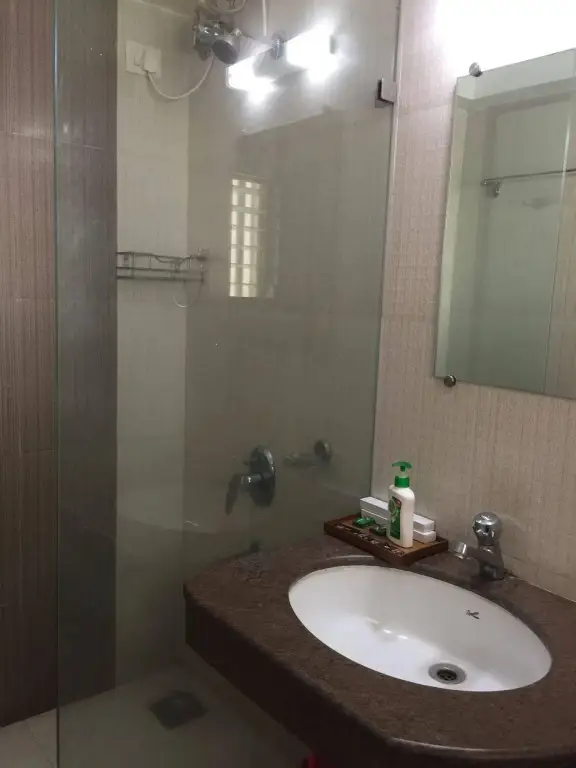 Нави-Мумбай: Urban Suites Palm Beach Road