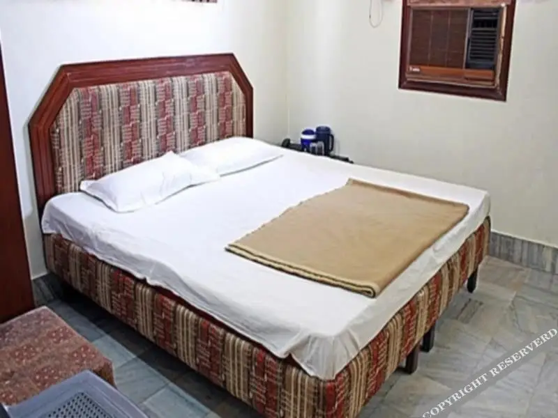 Агра: East Lite Hotel
