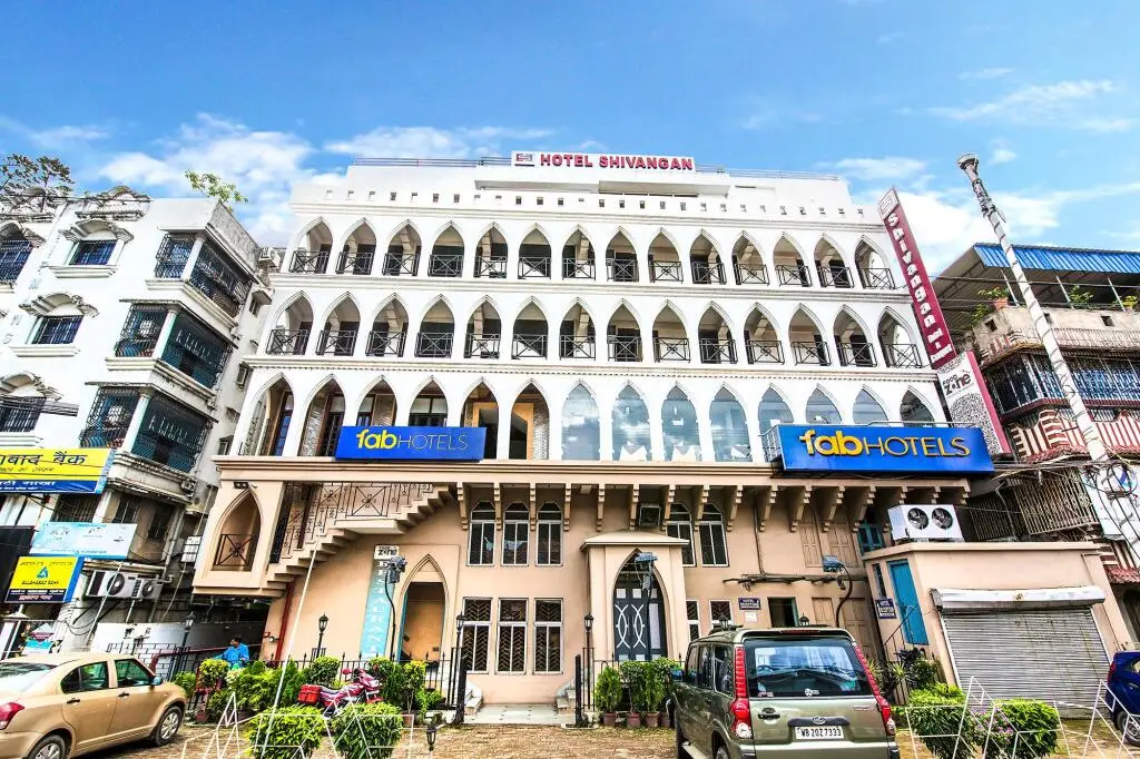 Колката: FabHotel Shivangan