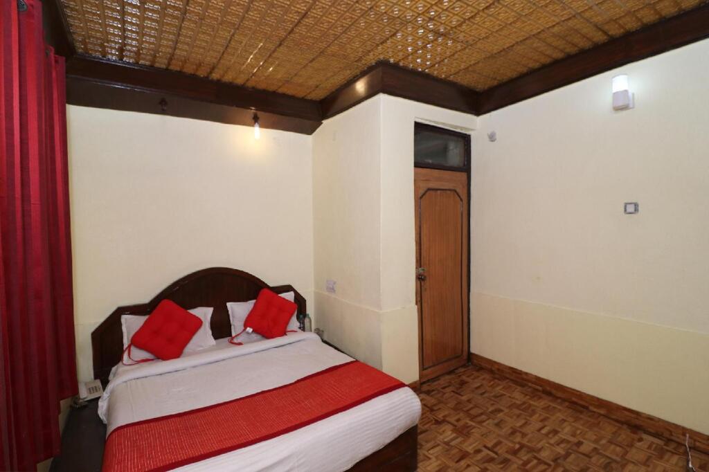 Наинитал: OYO 5227 Hotel New Bharat