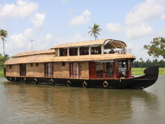 Angel Queen Houseboats — фото 1