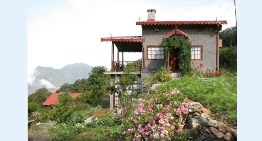 Наинитал: Jungle Lore Birding Lodge
