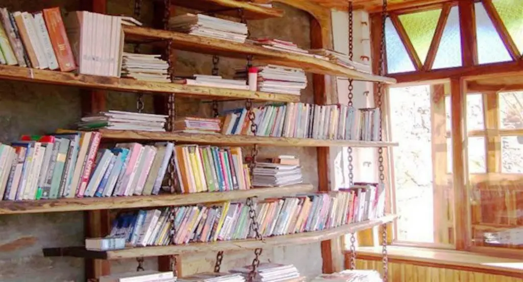 Наинитал: Jungle Lore Birding Lodge