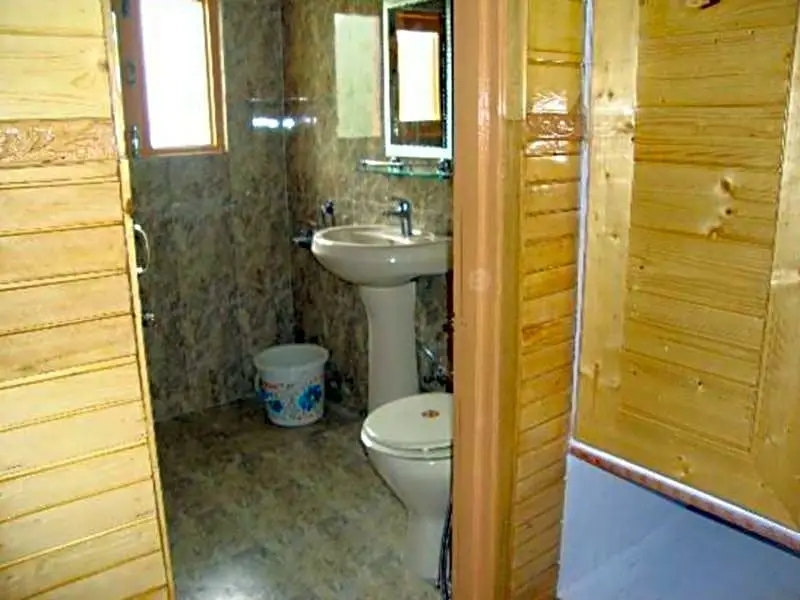 Шринагар: Swiss Hotel Kashmir