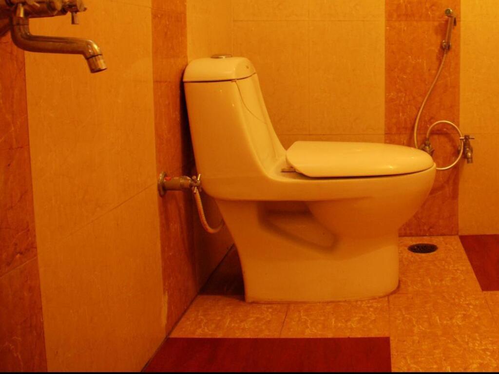 Баихар: Motel Chandan