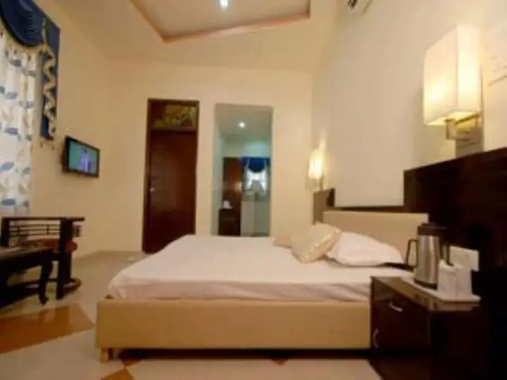 Джайпур: Hotel Palak Paradise