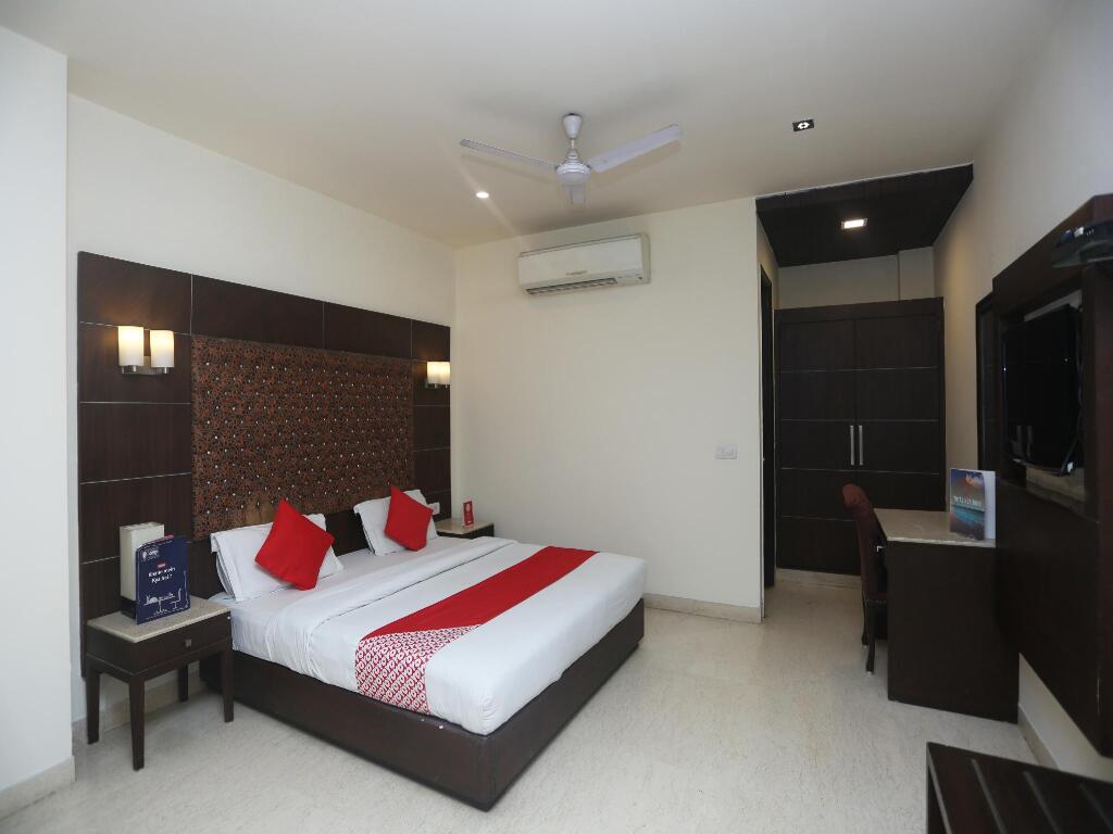 Нью-Дели: The Metropolis Guest House Near RK Ashram Metro Station