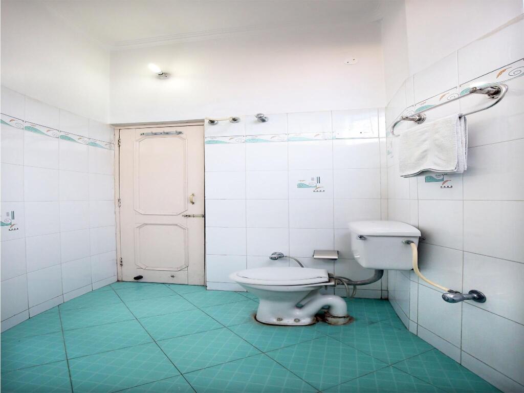 Чандигарх: OYO 5853 Hotel Shingar Regency