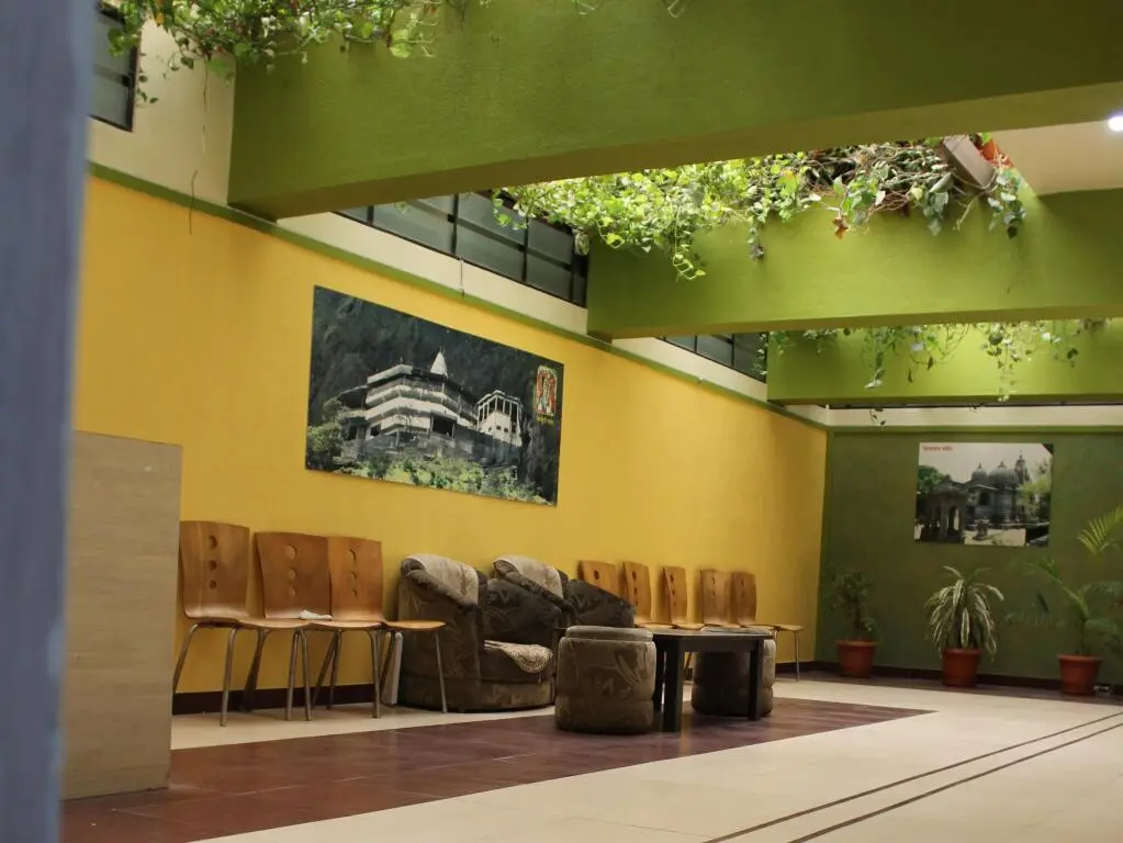 Нашик: Hotel Cool Palace