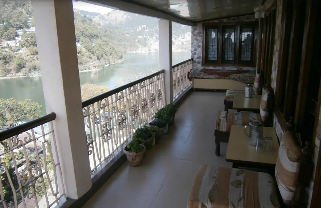 Наинитал: Hotel Maharaja