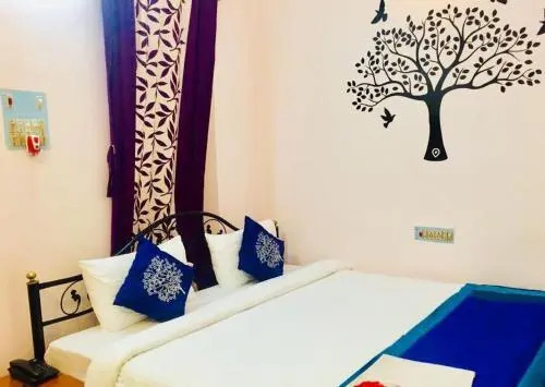Колката: Raj Guest House