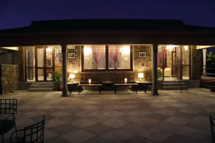 Удаипур: The Jhadol Safari Resort