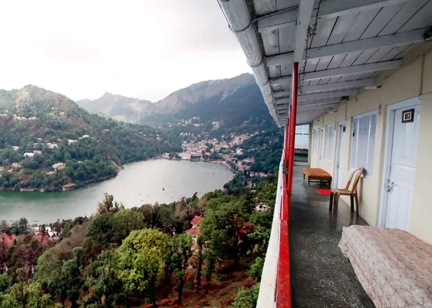 Наинитал: Hotel Vikrant