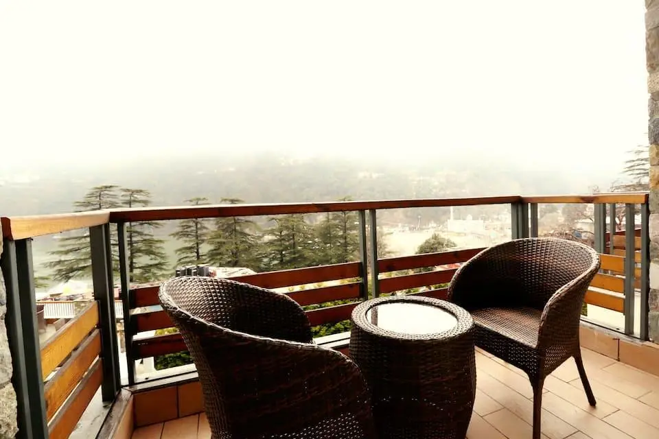 Наинитал: Seasons Hotel