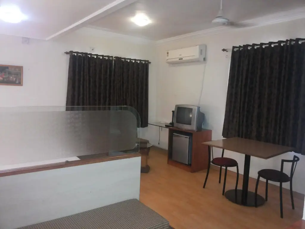Ахмедабад: Hotel Sahaj Palace Pvt Ltd