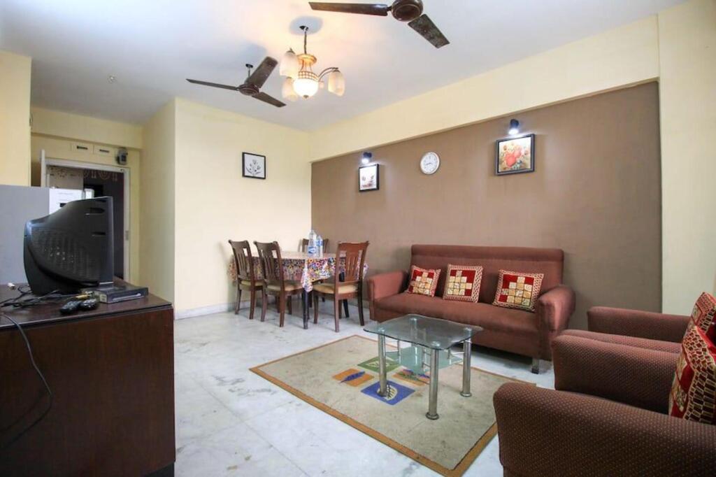 Колката: Mirchi Bite Service Apartments-(A-2 -502)