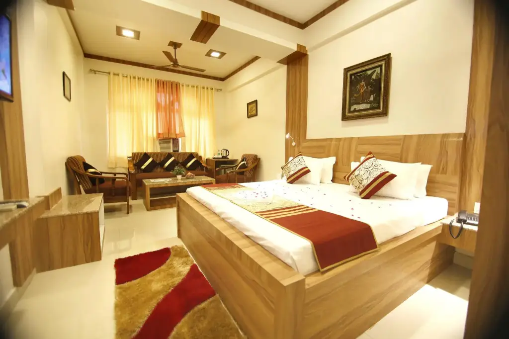 Матхура: Hotel Sheetal Regency