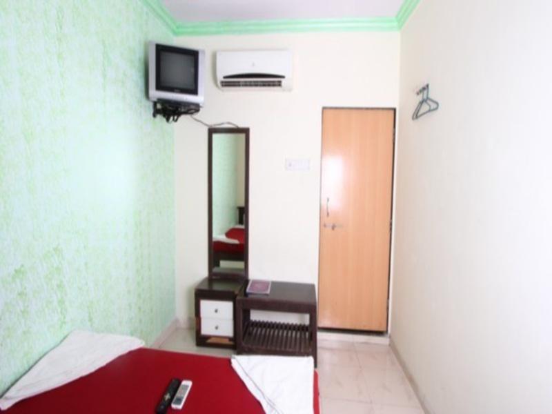 Мумбаи: Hotel Adiba Residency
