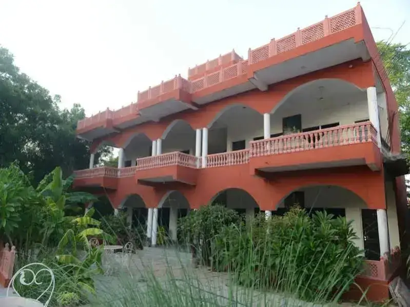 Савай-Мадхопур: Hammir Wildlife Resort