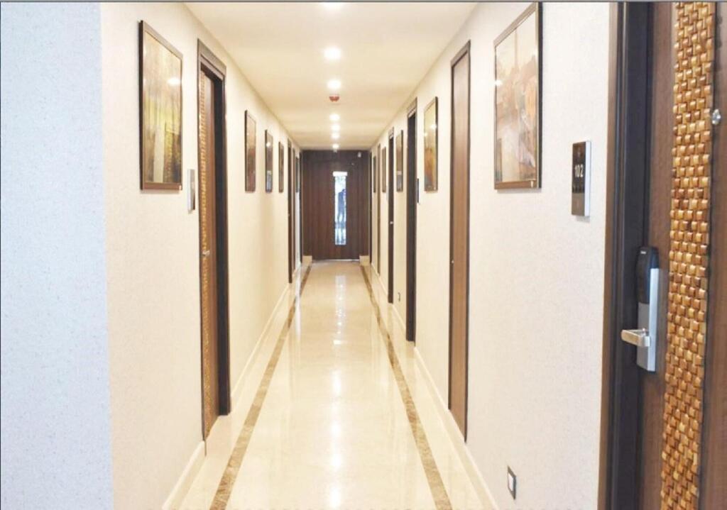 Бангалор: SS Lumina Hotel