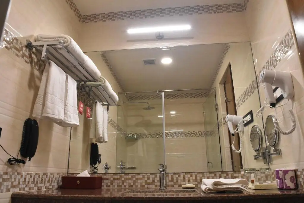 Бангалор: SS Lumina Hotel