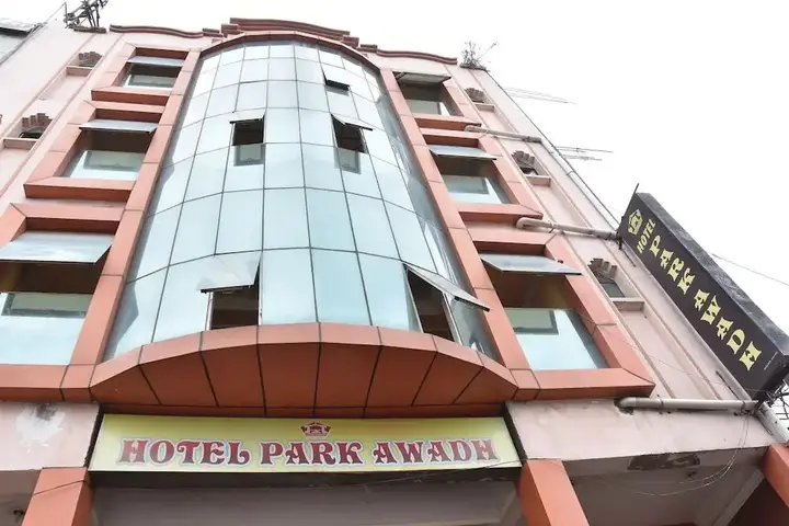 Лакхнау: Park Awadh