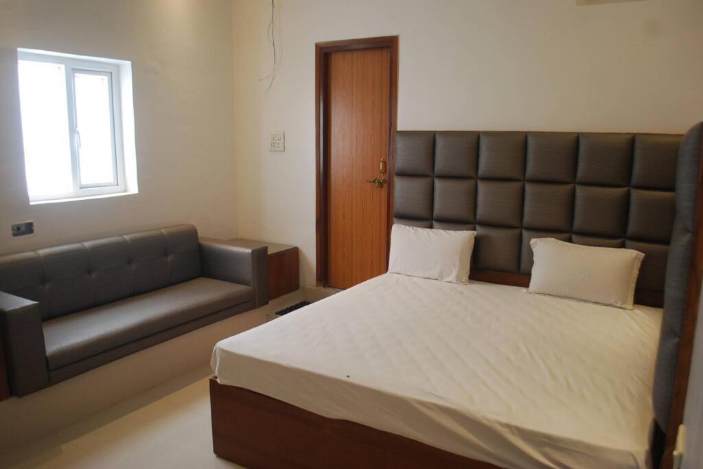 Канпур: Hotel Ashoka