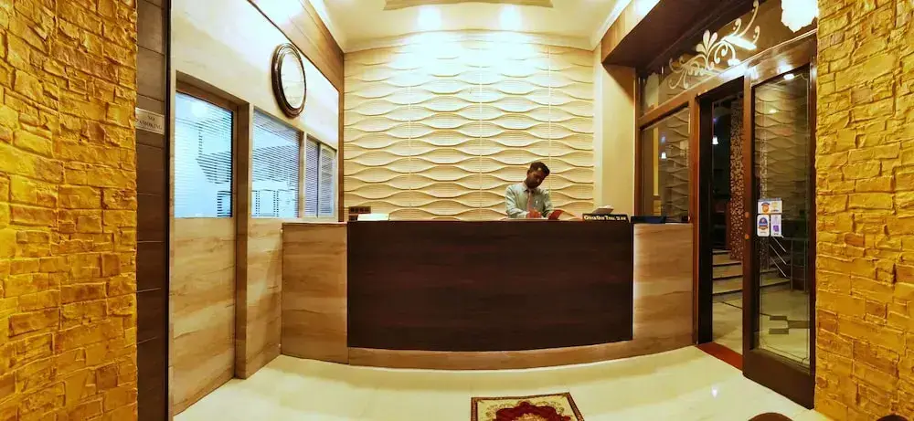 Гора Абу: Hotel Saraswati