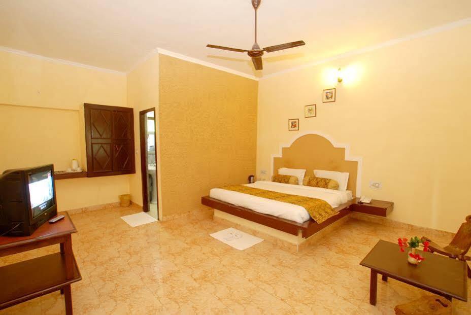 Наинитал: Casa Q Corbett Resort