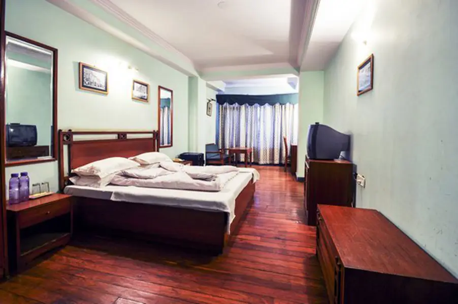 Шимла: Hotel Moon International