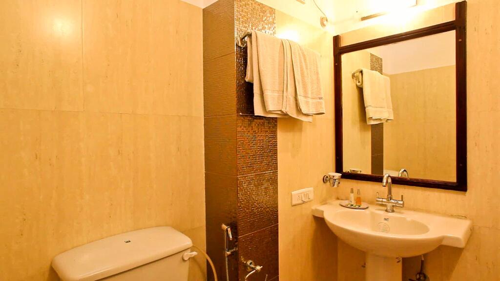 Раникхет: Krishna Mountview Resort