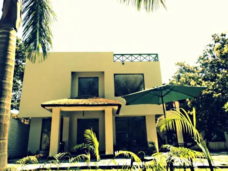Крепость Ramnagar: Corbett International Spa & Health Resort