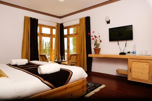 Лех: Snow View Hotel