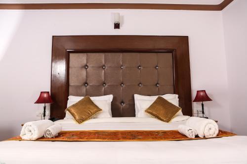Лех: Snow View Hotel