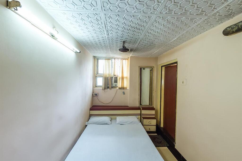 Колката: Continental Guest House