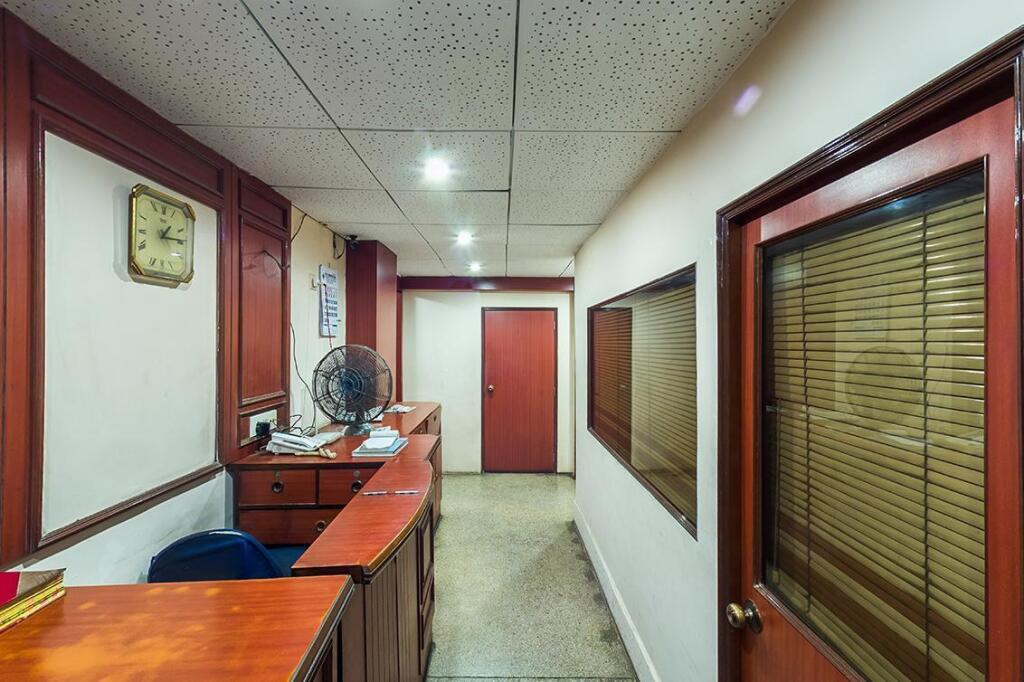 Continental Guest House — фото 1