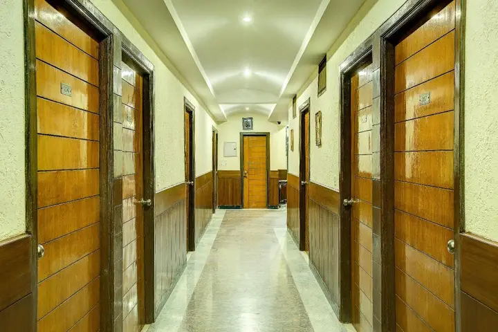 Дехрадун: Hotel City Star