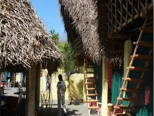 Калапет: Flora Beach Resort