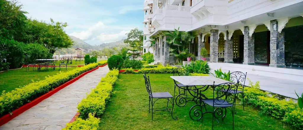 Садри: Kavish The Haveli Resort