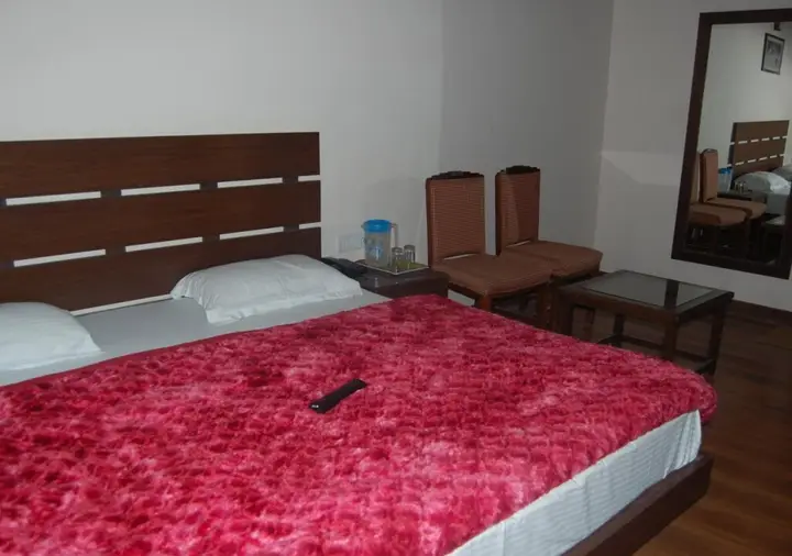 Наинитал: Hotel Regency Shyam Sunder