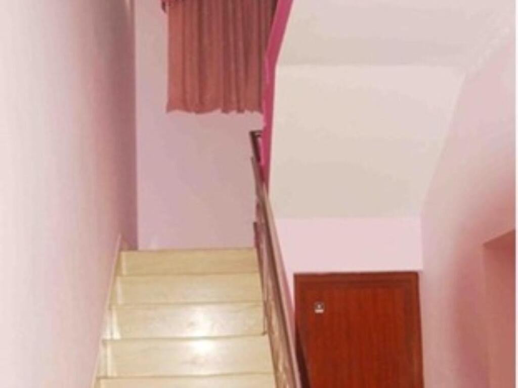 Коччи: Meckenzie Villa
