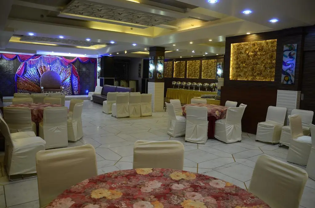 Нью-Дели: Hotel Swathi