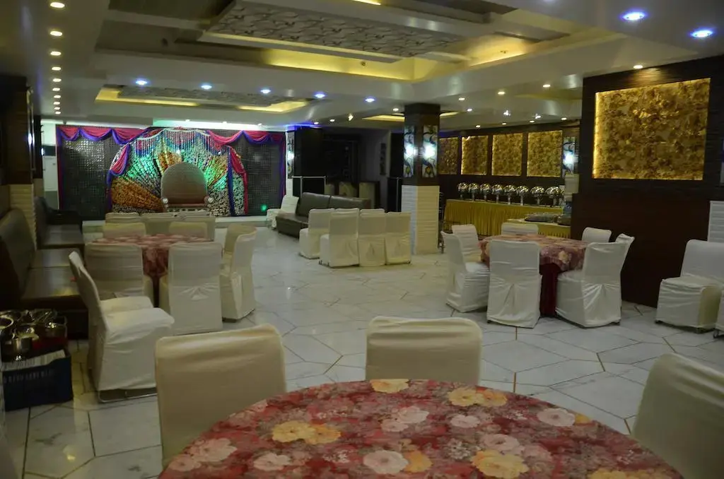 Нью-Дели: Hotel Swathi