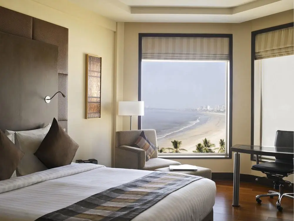 Мумбаи: OYO Rooms Juhu Chowpatty