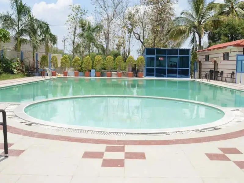 Тирупати: Kandy PLR Hotels